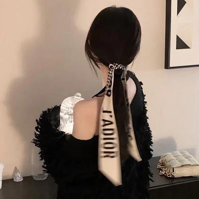 情谜睡美人
